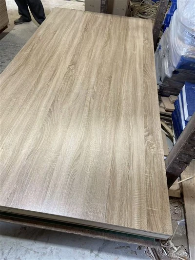 Sliseanna Laminated Plain/Milamine Do Chomh-aireachta